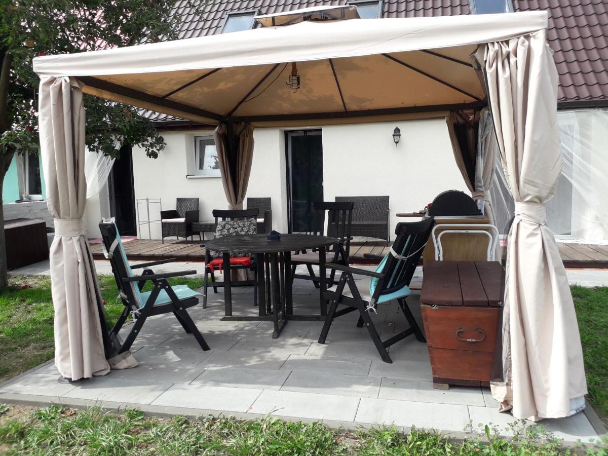 Apartamenty Nad Jeziorem Piaski Wolin Kültér fotó