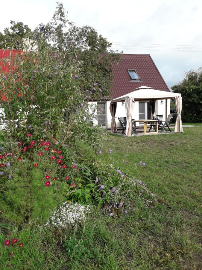 Apartamenty Nad Jeziorem Piaski Wolin Kültér fotó